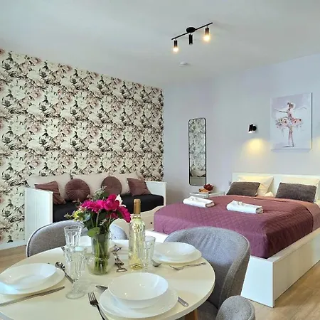 Garden By Triapart Apartment *