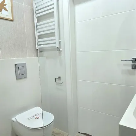 Garden By Triapart 公寓